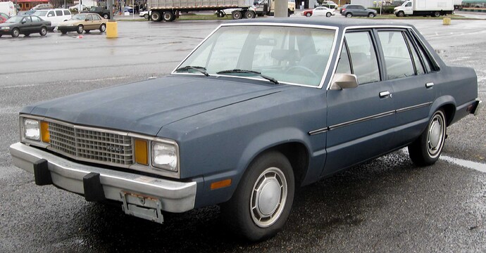 Ford_Fairmont_sedan_2