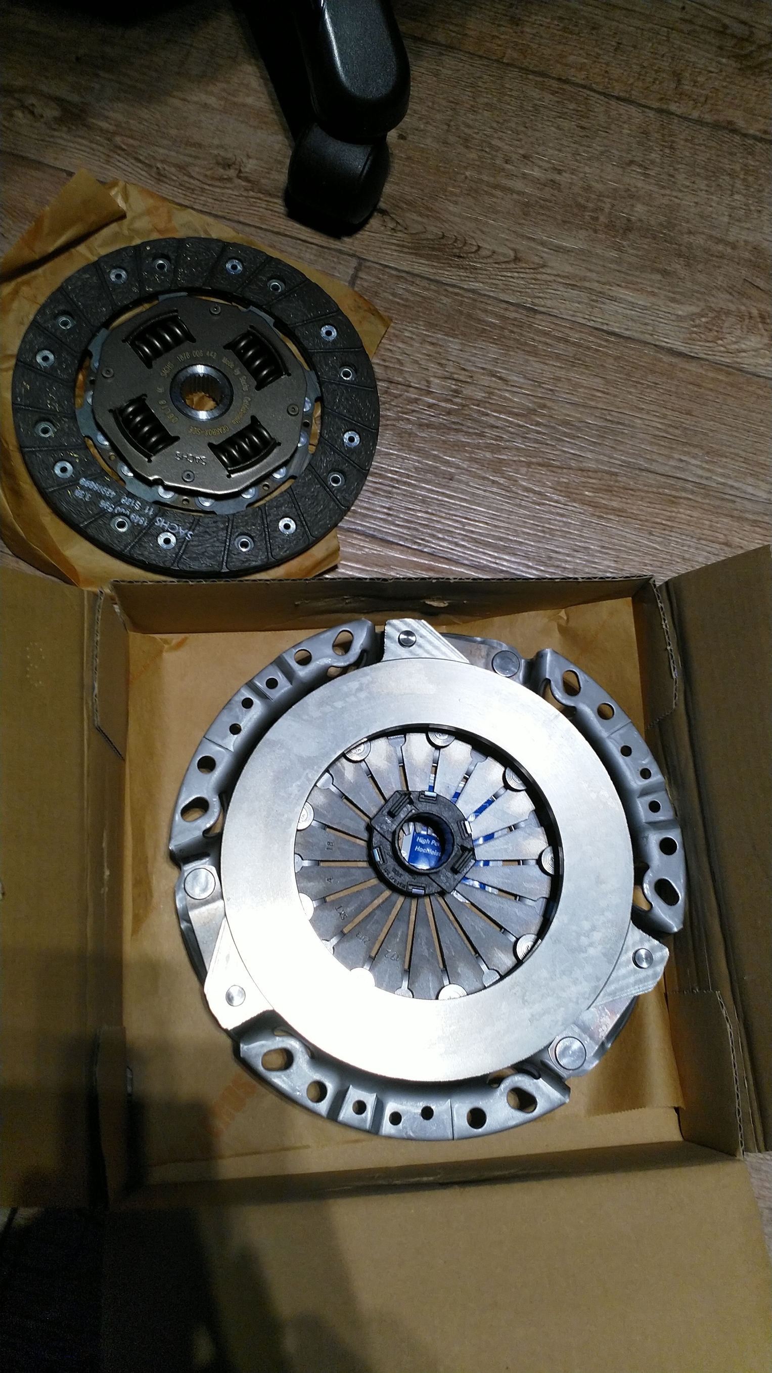 How Much Is A Clutch For A Renault Clio