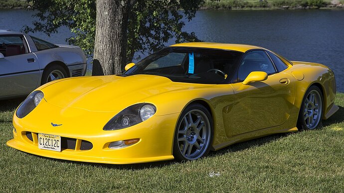 1999_Callaway_C12_in_Yellow,front_left(Greenwich_2024)