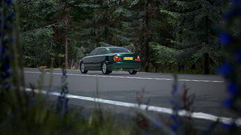 HiResPhoto1242_2,560-1,440