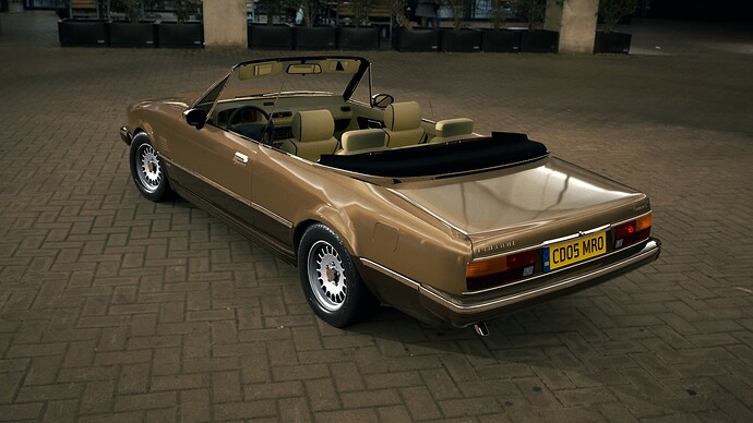 HiResPhoto1144_2,560-1,440