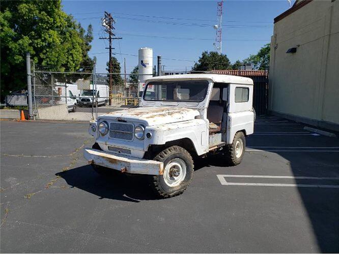 42226243-1964-nissan-patrol-std