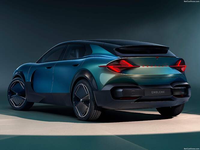 Renault-Embleme_Concept-2024-Rear_Three-Quarter.fca24c02