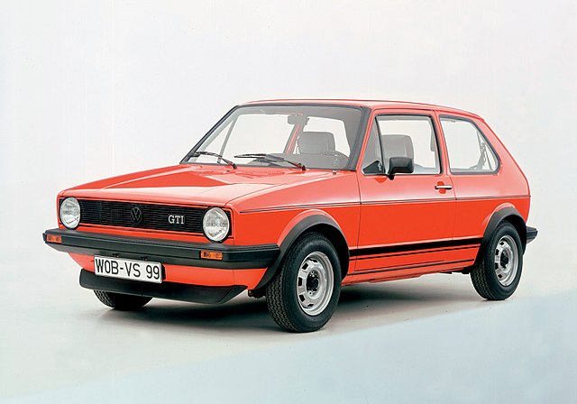 640px-Volkswagen_Golf_Mk_I_GTI_001